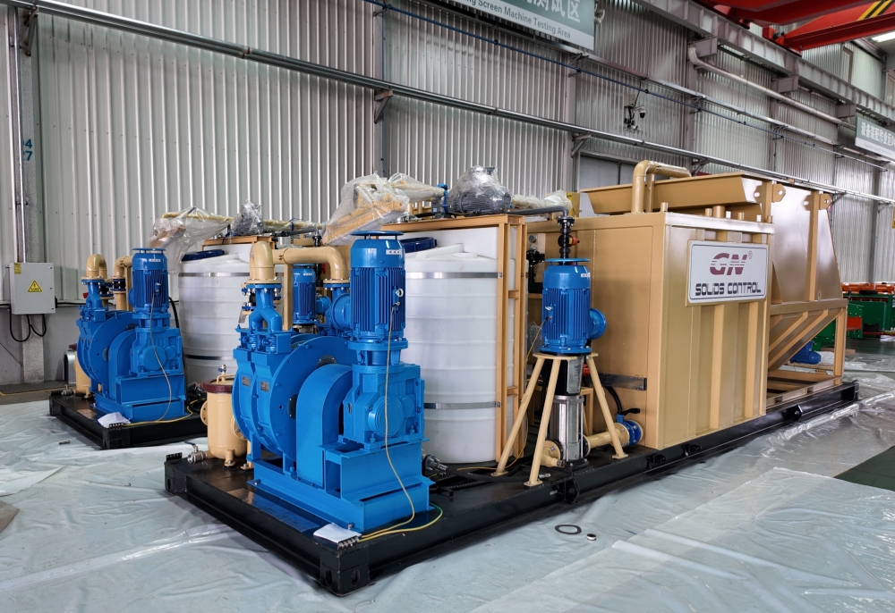 20260911 Drilling Mud Tank Cleaning